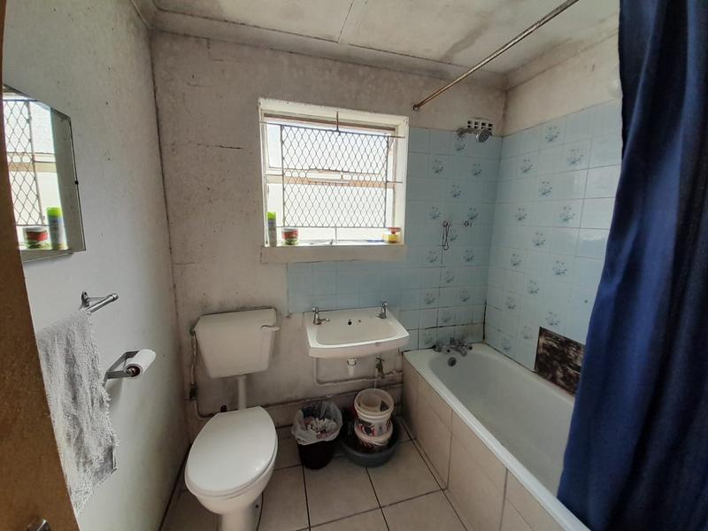 2 Bedroom Property for Sale in Portlands Western Cape